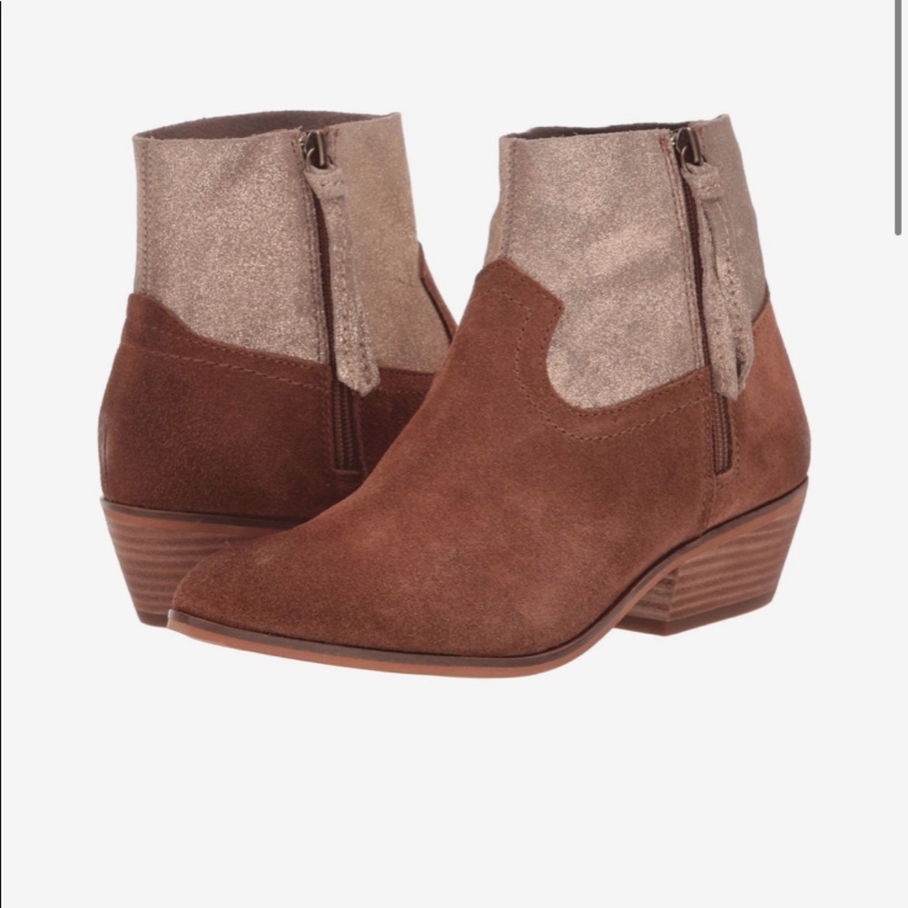 Frye and Co Rubie zip size 10